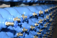 कार्यशील दबाव 200बार सिलेंडर